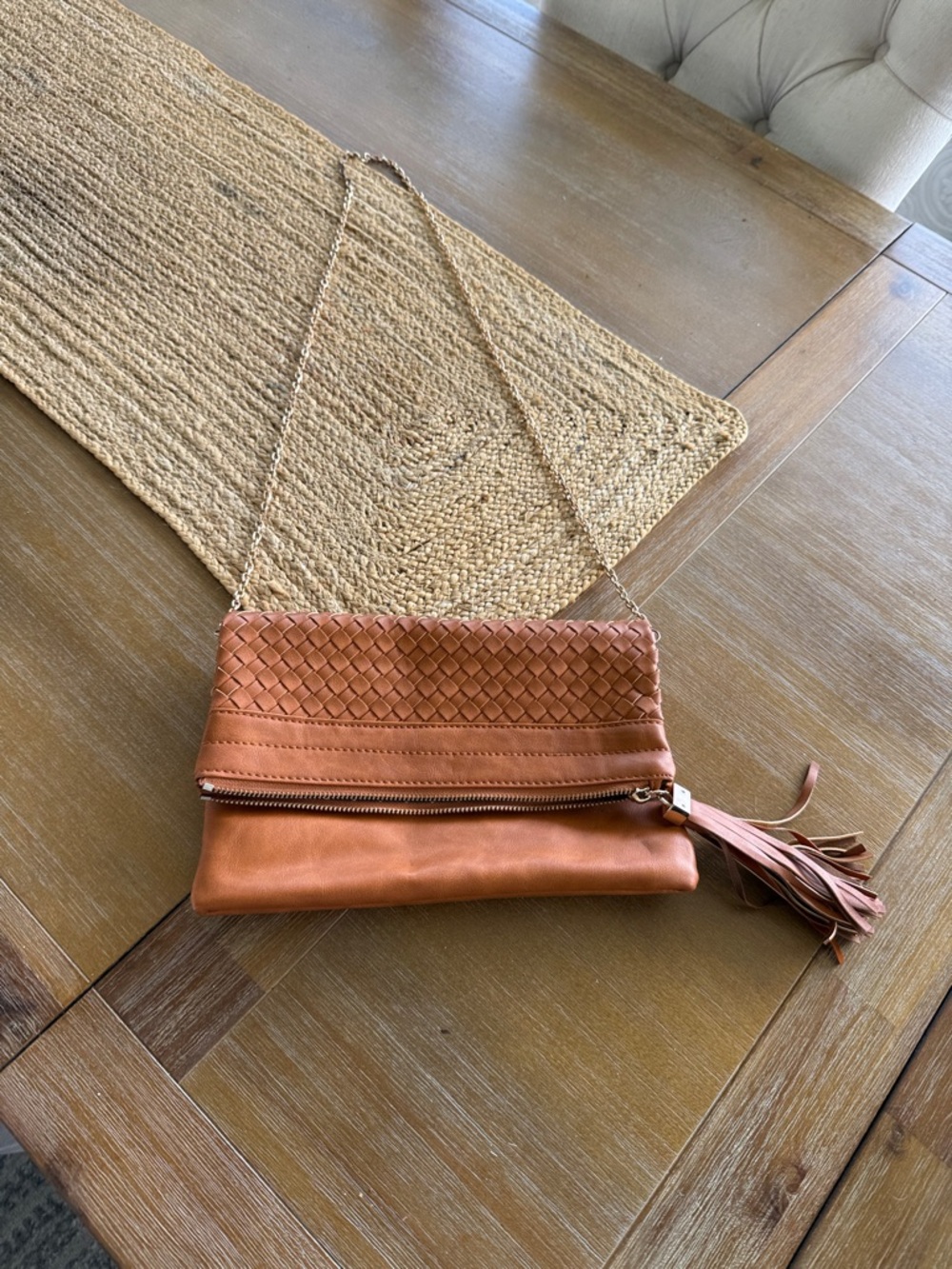 Women’s Leather Foldover Crossbody Clutch - Tan